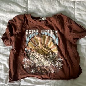 Altered state crop graphic tee